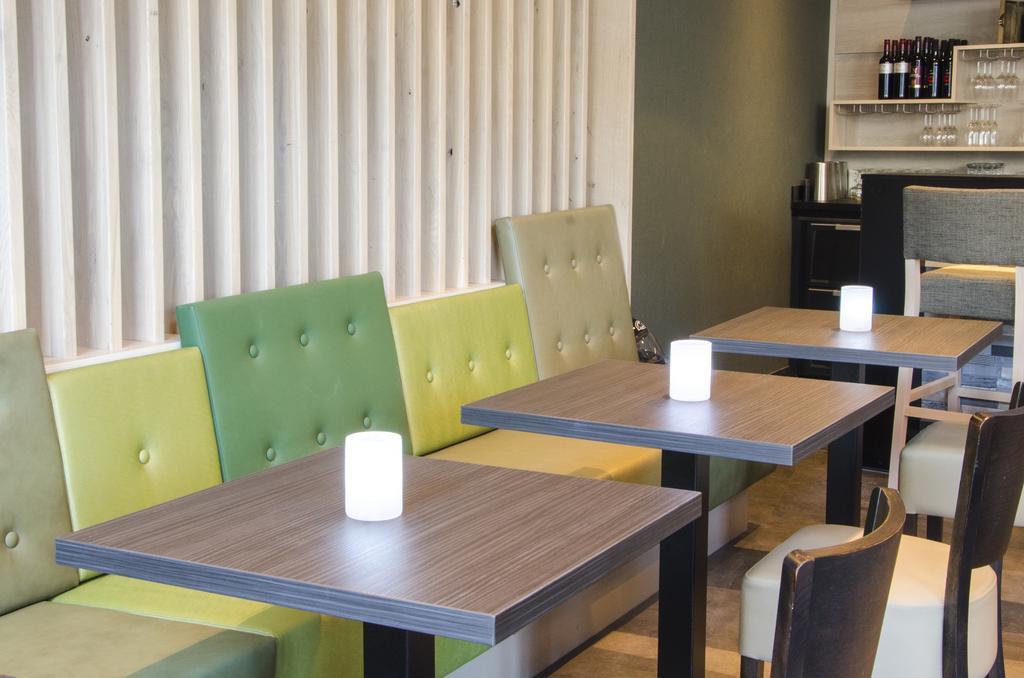 City2Beach Hotel Vlissingen Ngoại thất bức ảnh